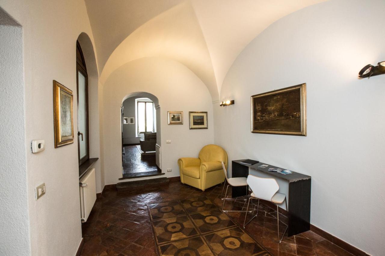 Historical Apartment In The Center Of Gravedona - Larihome A02 Экстерьер фото