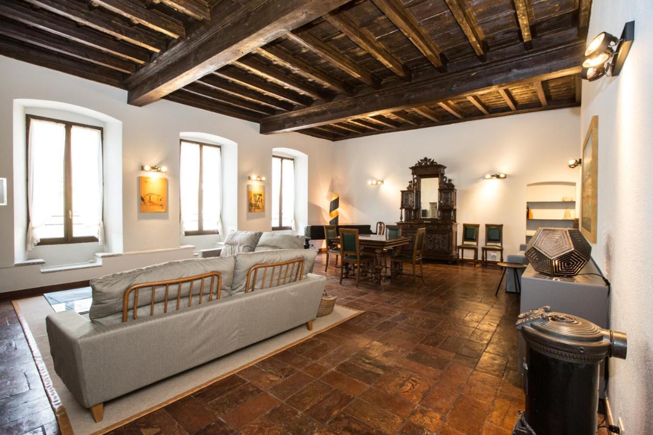 Historical Apartment In The Center Of Gravedona - Larihome A02 Экстерьер фото